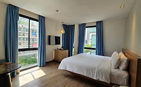 Uno Express Asoke Sukhumvit Bangkok